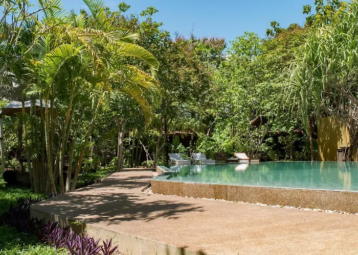 Resort Palm Village & Siem Reap
