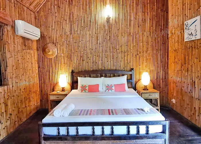 Palm Village & Resort 4*