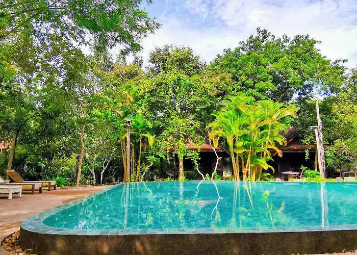 Resort Palm Village & Siem Reap