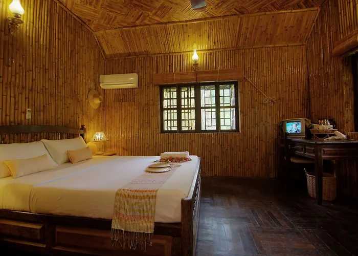 Palm Village & Resort 4*