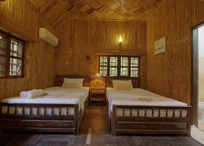 Palm Village & Resort 4*